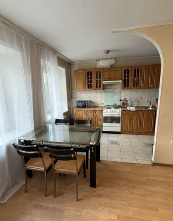 
  Сдается 3-комн. квартира 61.8 м². Фото 1.