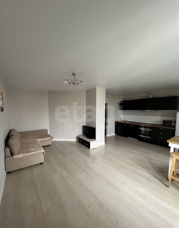 
  Сдается 2-комн. квартира 65 м². Фото 7.