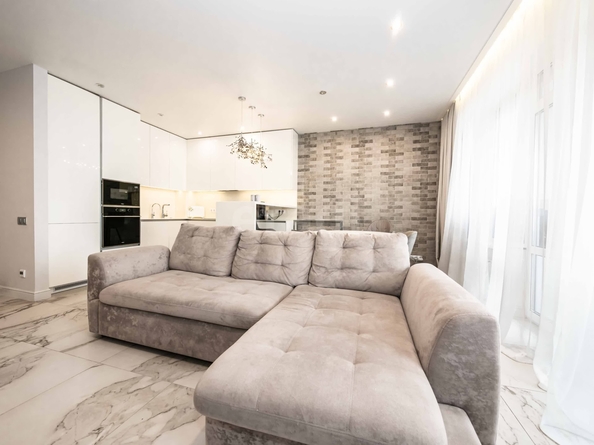 
  Продается 2-комн. квартира 72.6 м², в ЖК Флотилия. Фото 2.