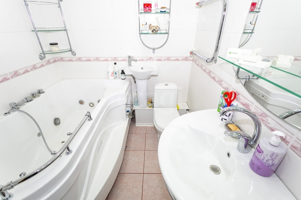 
  Продается 3-комн. квартира 107.9 м². Фото 27.