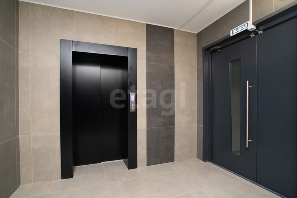 
  Продается студия 27.8 м², в ЖК Азимут, дом 3. Фото 9.