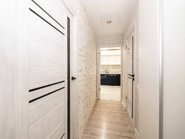 
  Продается 2-комн. квартира 55.8 м², в ЖК Солнечные часы, 3 очередь, дом 4. Фото 16.