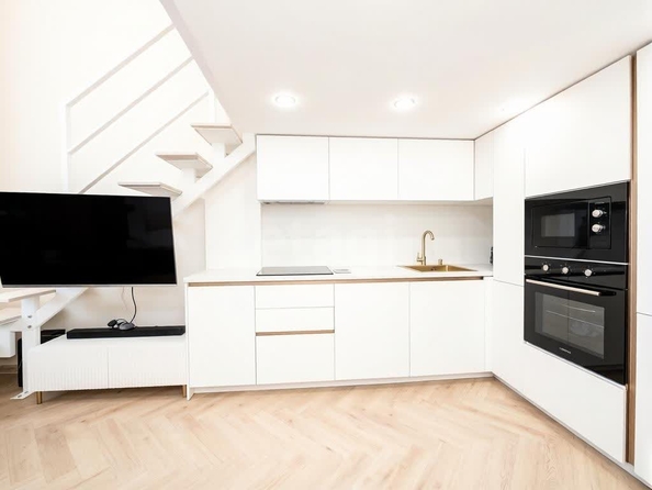 
  Продается 3-комн. квартира 76.4 м², в ЖК Тихомиров, башня А. Фото 1.