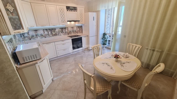 
  Продается 2-комн. квартира 81.4 м², в ЖК На Серафимовича, дом 1. Фото 10.