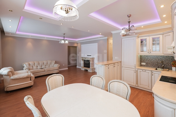 
  Продается 3-комн. квартира 80.1 м², в ЖК Радужный каскад, б/с 19. Фото 12.