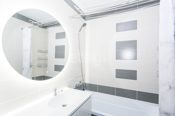 
  Продается 3-комн. квартира 81.9 м², в ЖК Акварельный 3.0, дом 2. Фото 21.