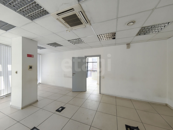 
  Сдается офис 378.3 м². Фото 6.