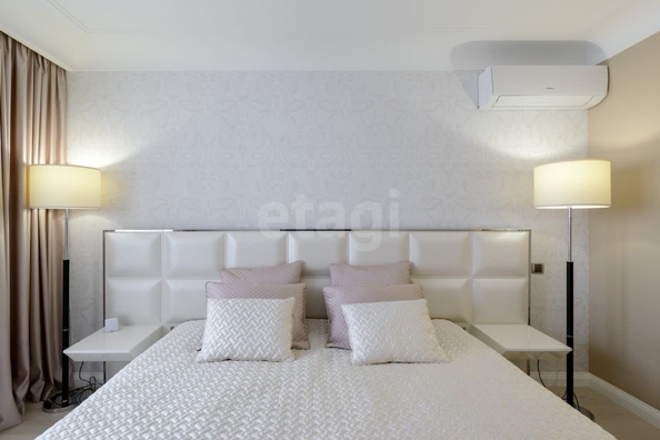 
  Сдается 3-комн. квартира 107.2 м². Фото 25.