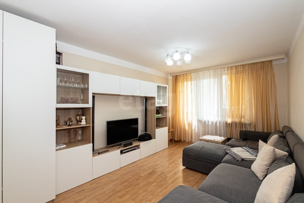 
  Продается 3-комн. квартира 58.4 м². Фото 1.