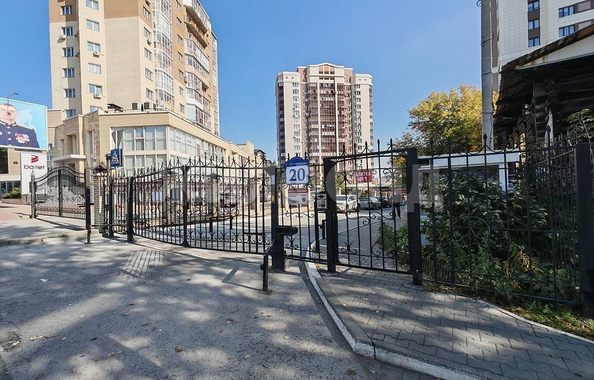 
  Продается 4-комн. квартира 187.6 м². Фото 43.