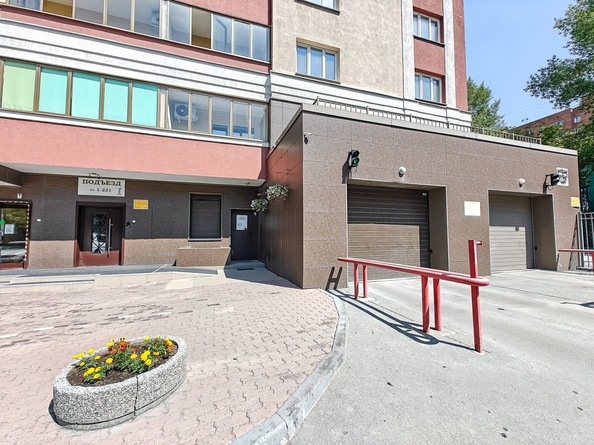 
  Продам 3-комн. квартиру 107 м². Фото 3.