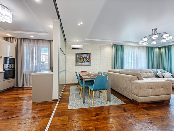 
  Продам 3-комн. квартиру 107 м². Фото 32.