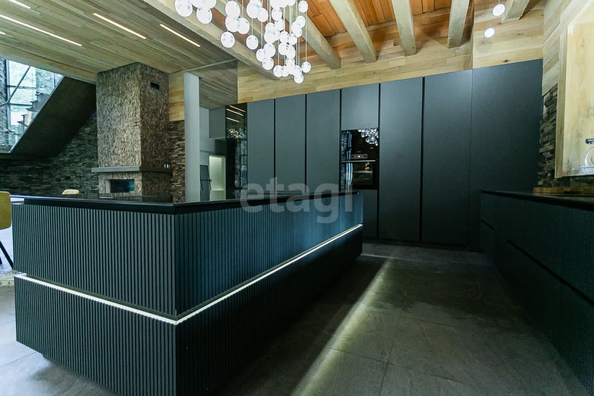
  Продается дом 1082 м². Фото 9.