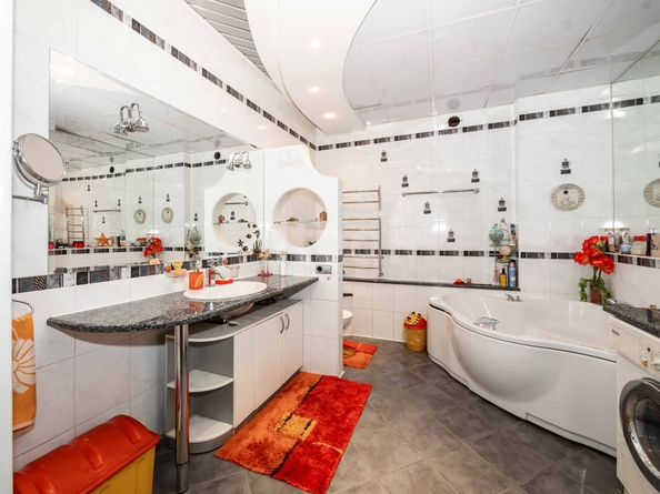 
  Продается 3-комн. квартира 122 м². Фото 23.