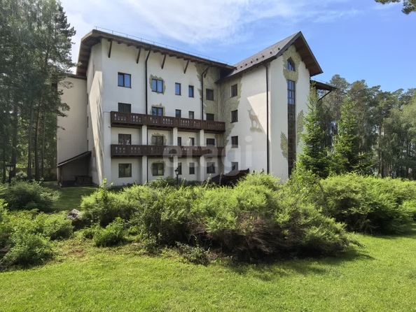 
  Продается 4-комн. квартира 210 м². Фото 1.
