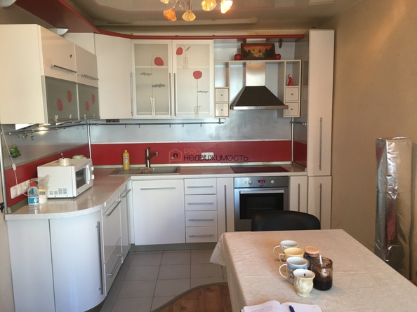 
  Продается 3-комн. квартира 94.6 м². Фото 1.