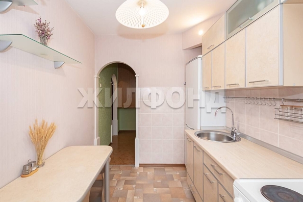 
  Продается 3-комн. квартира 57.9 м². Фото 2.