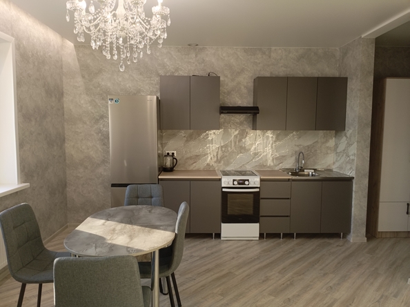 
  Сдам 2-комн. квартиру 53.9 м². Фото 1.