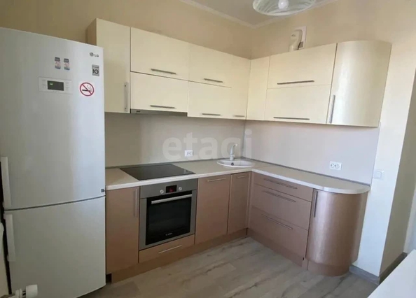 
  Продается 2-комн. квартира 57 м². Фото 2.