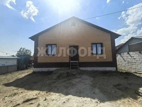 
  Продается дом 212 м². Фото 1.