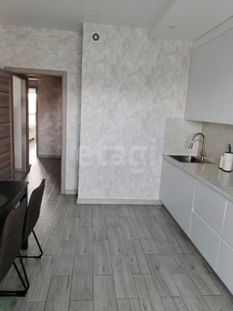 
  Продается 3-комн. квартира 63.6 м², в ЖК Венеция-2, дом 8. Фото 4.