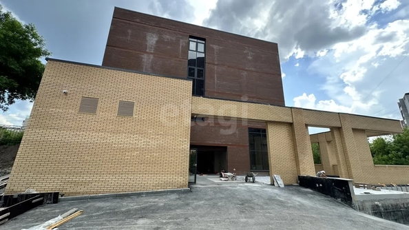 
  Продается офис 6812 м². Фото 2.