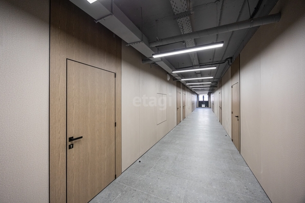 
  Продается офис 6812 м². Фото 18.