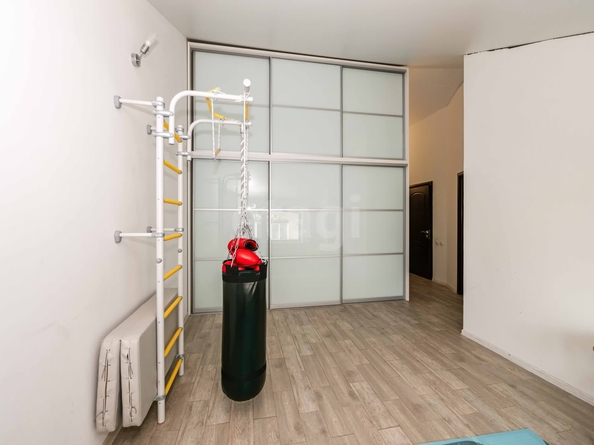 
  Продается 4-комн. квартира 178 м². Фото 6.