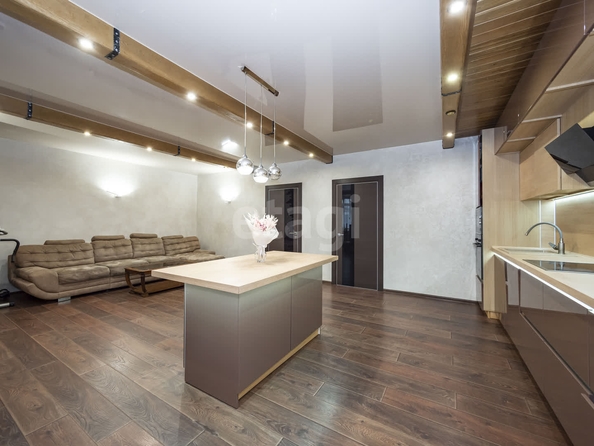
  Продается 2-комн. квартира 117 м². Фото 4.