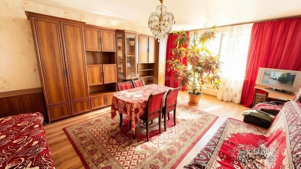 
  Продается 2-комн. квартира 75.7 м². Фото 2.