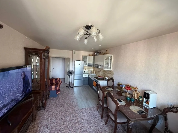 
  Продается 3-комн. квартира 80.4 м², в ЖК Аквамарин. Фото 1.