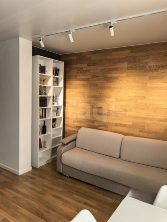 
  Продается 2-комн. квартира 50 м², в ЖК Радужный каскад, б/с 19. Фото 4.
