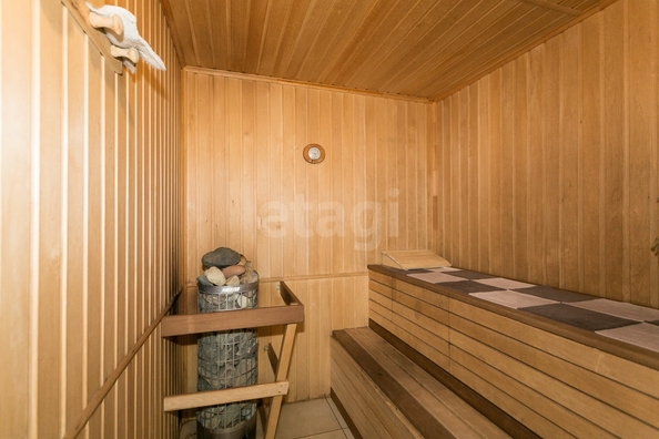 
  Продается универсальное помещение 496.7 м². Фото 2.