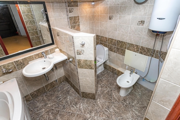 
  Продается 3-комн. квартира 134.9 м². Фото 18.