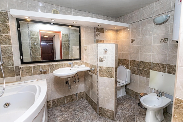
  Продается 3-комн. квартира 134.9 м². Фото 19.