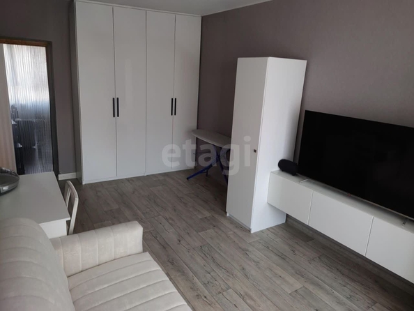 
  Продается 1-комн. квартира 37 м², в ЖК Революция. Фото 2.