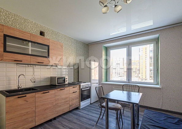 
  Продается 2-комн. квартира 53.7 м², в ЖК Северная корона, 3 очередь, дом 2. Фото 3.