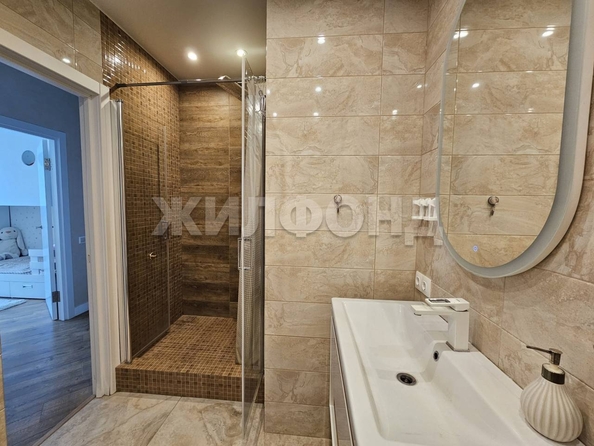 
  Продается 3-комн. квартира 84.4 м², в ЖК Северная корона, 3 очередь, дом 2. Фото 9.