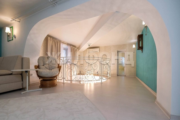 
  Продается 4-комн. квартира 179.8 м². Фото 13.