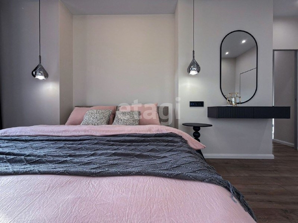 
  Продается 2-комн. квартира 60 м², в ЖК Сосны, б/с 4,3. Фото 1.