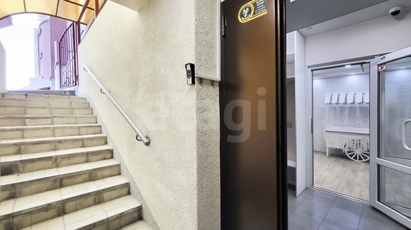 
  Продается универсальное помещение 202 м², в ЖК Радужный каскад, б/с 19. Фото 10.