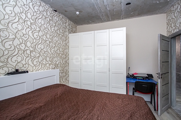
  Продается 4-комн. квартира 69 м², в ЖК Золотая нива, дом 2. Фото 9.