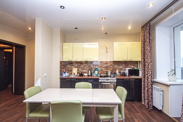 
  Продается 2-комн. квартира 74.2 м². Фото 1.