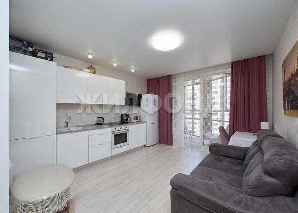 
  Продается 3-комн. квартира 78 м², в ЖК Заельцовский. Фото 1.
