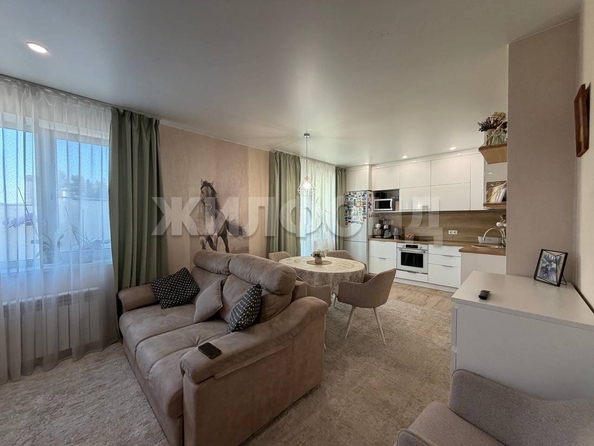 
  Продается 3-комн. квартира 72.8 м². Фото 1.