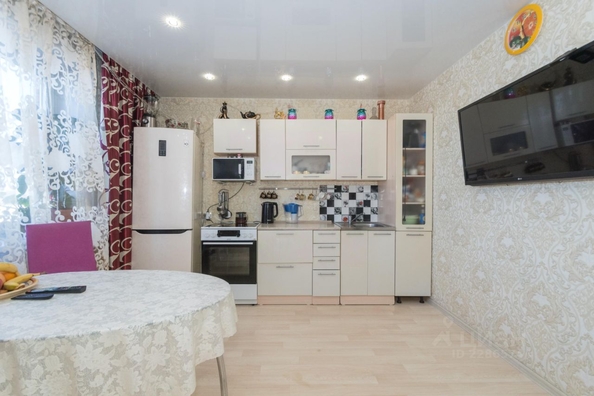 
  Продам 2-комн. квартиру 75.5 м². Фото 3.