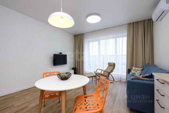 
  Продается 4-комн. квартира 87.5 м², в ЖК Красный проспект, дом 2. Фото 6.