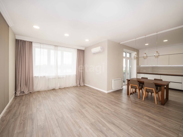 
  Продается 3-комн. квартира 97.6 м², в ЖК Марсель, 6 этап. Фото 8.