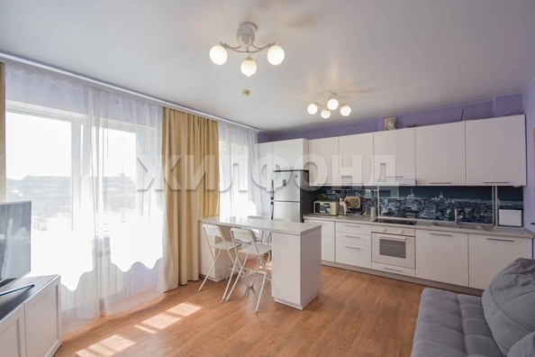 
  Продается 3-комн. квартира 59.2 м². Фото 1.