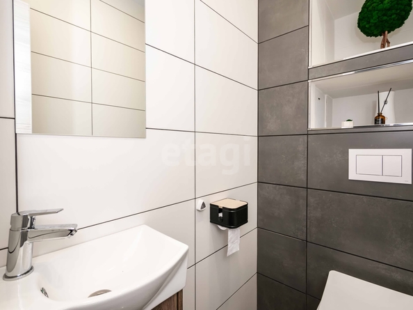 
  Продается 2-комн. квартира 77 м², в ЖК Красный проспект, дом 4. Фото 12.